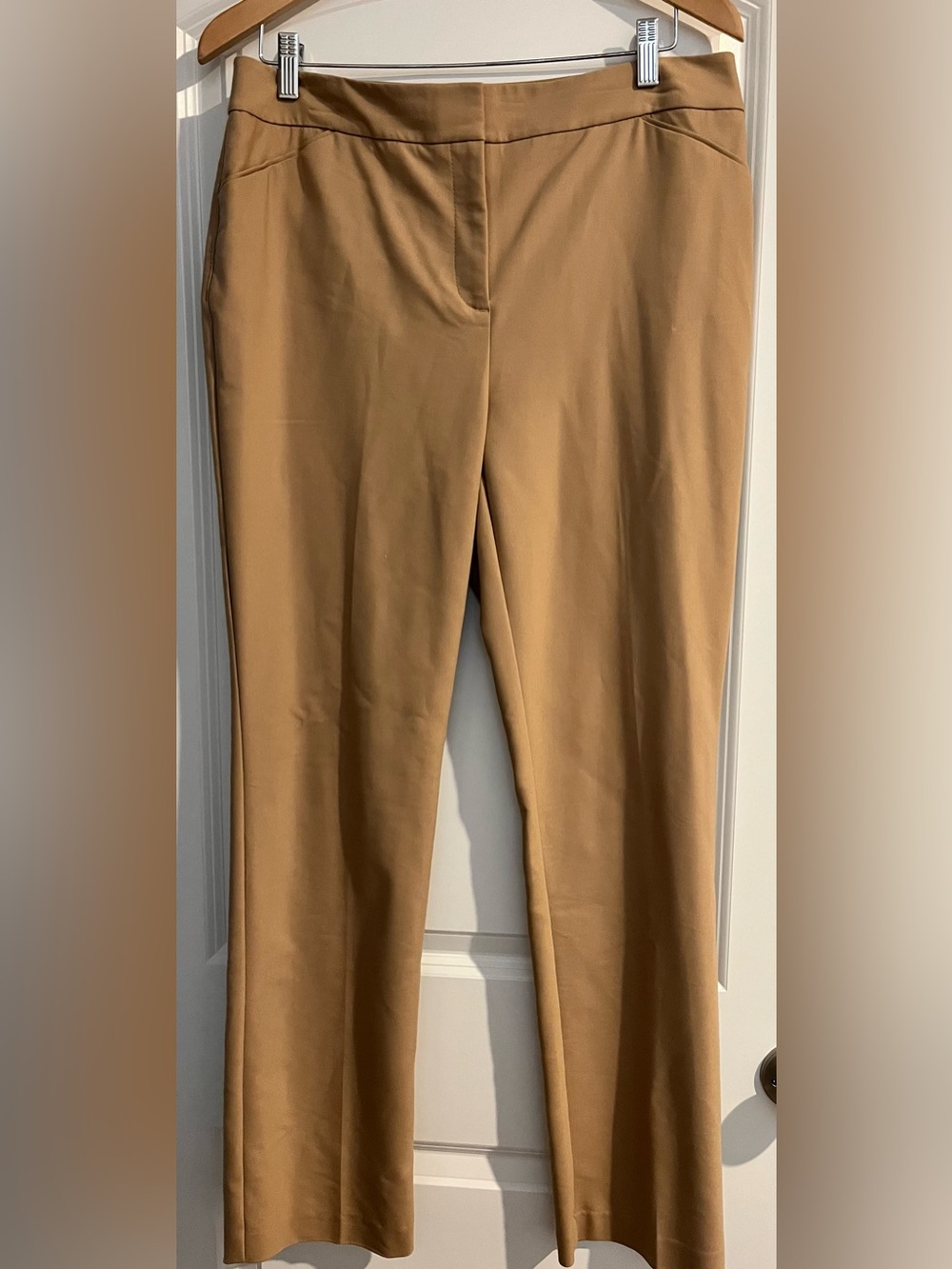 Chico’s So Slimming Flat Front Khaki Pants Straight Leg Pull On Office Sz 1 Or M